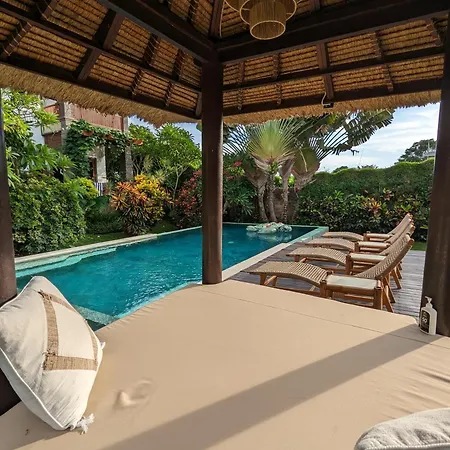 Kamayana, Peaceful & Quiet 6Br Villa With Huge Pool And Tropical Garden Canggu  Exterior photo