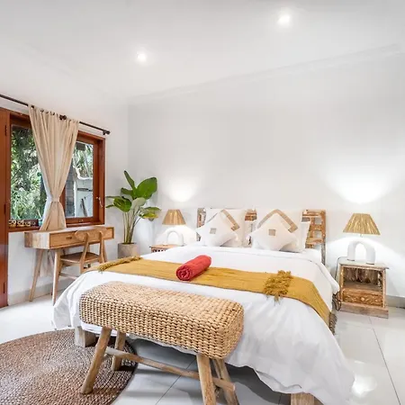 Kamayana, Peaceful & Quiet 6Br Villa With Huge Pool And Tropical Garden Canggu  Exterior photo