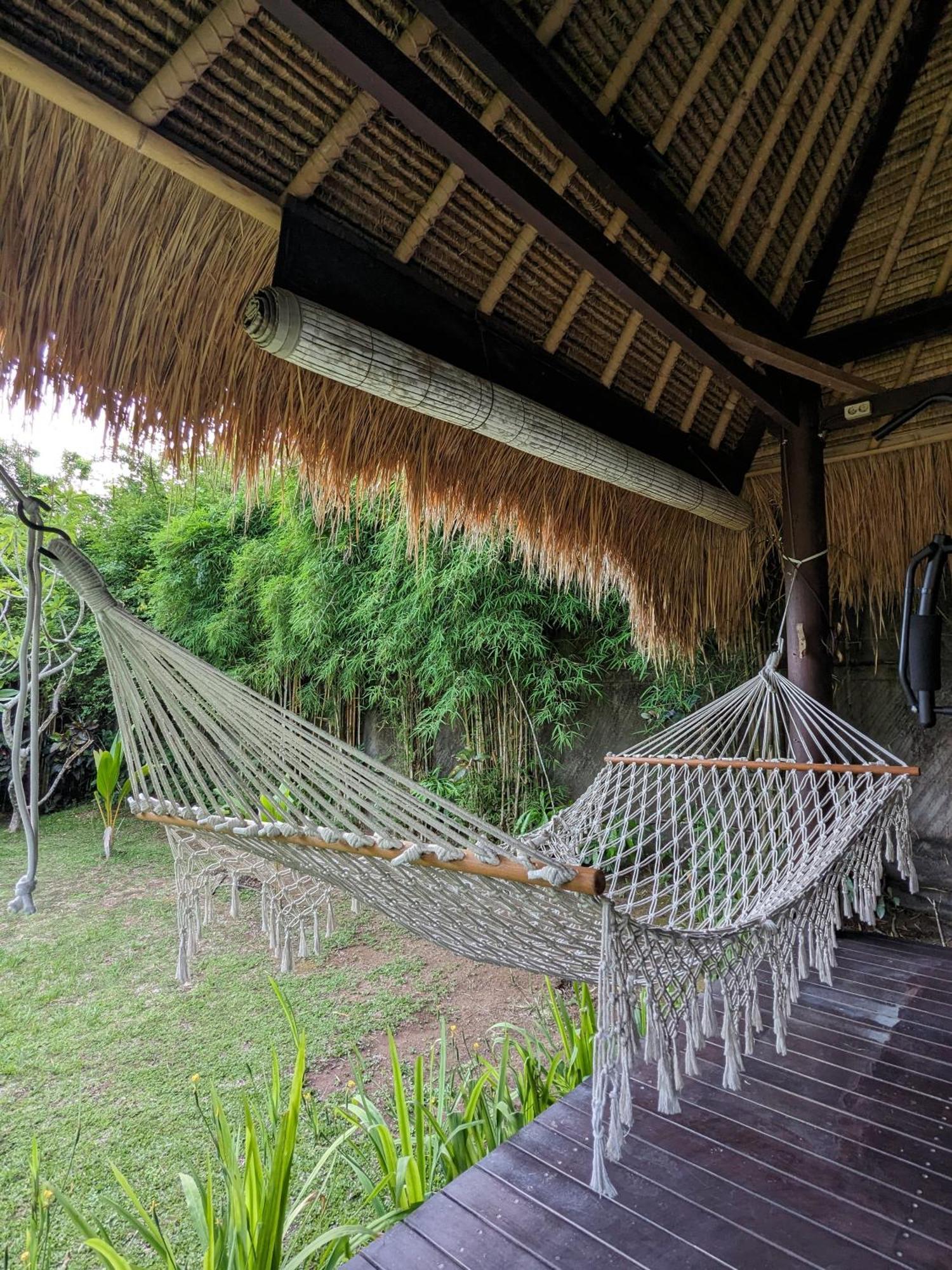 Villa Kamayana, Peaceful & Quiet 6br With Huge Pool And Tropical Garden *