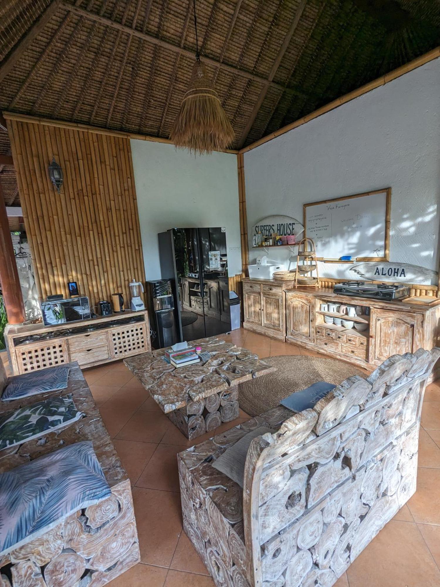 Kamayana, Peaceful & Quiet 6br With Huge Pool And Tropical Garden *
