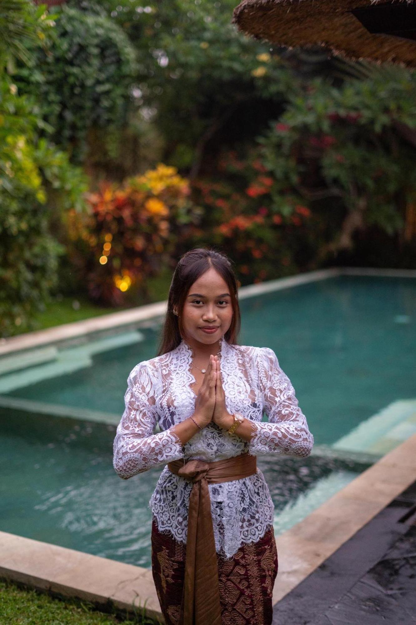 Kamayana, Peaceful & Quiet 6br With Huge Pool And Tropical Garden Villa