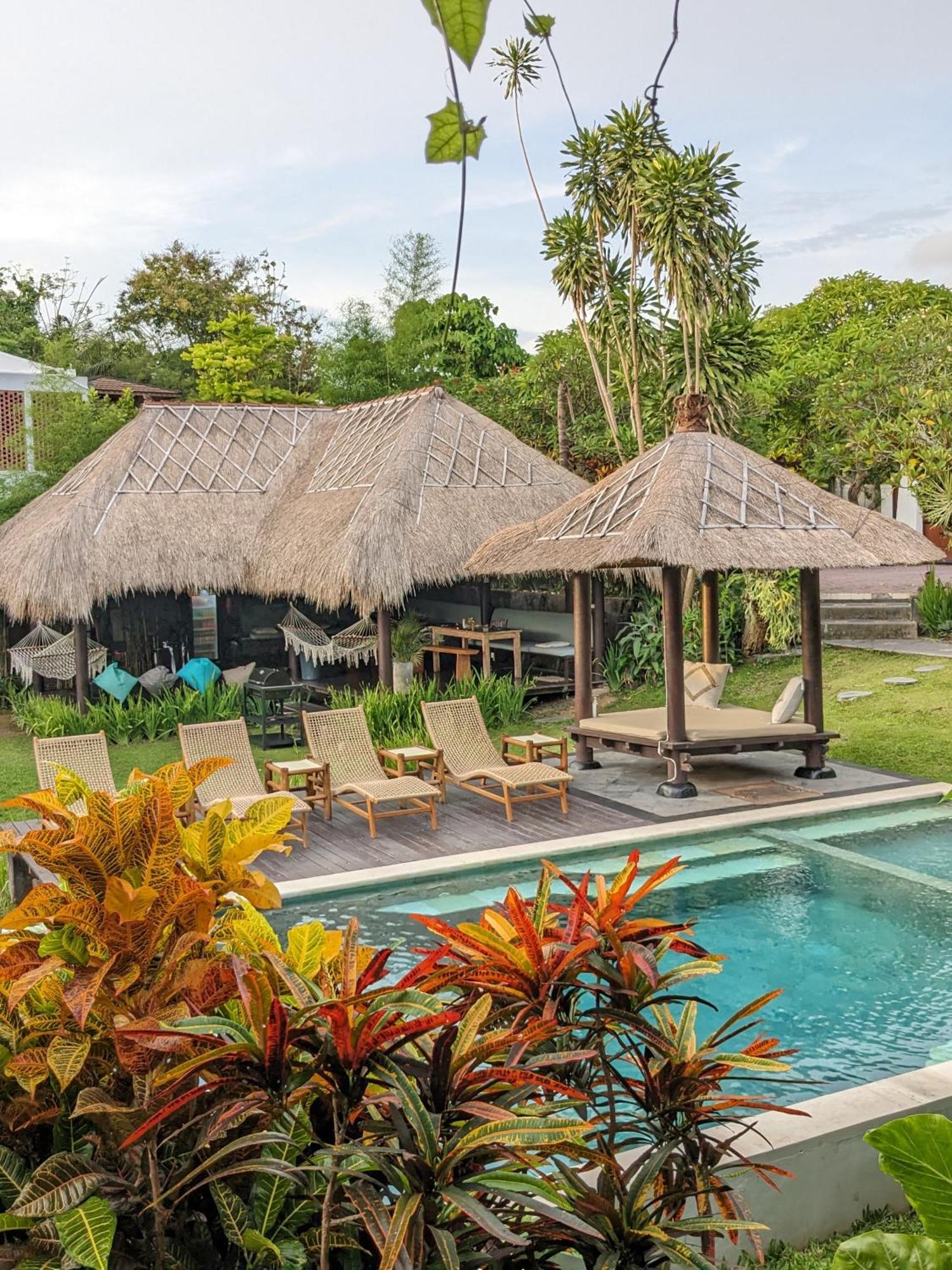 Kamayana, Peaceful & Quiet 6br With Huge Pool And Tropical Garden Villa